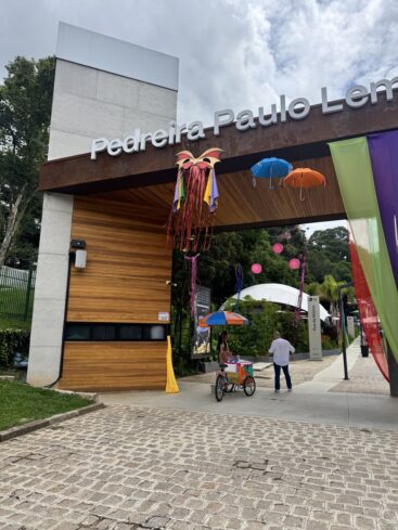 Rua da Música - portal de entrada Pedreira Paulo Leminski